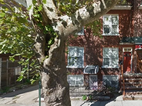 1982 W 7th St, Brooklyn, NY 11223