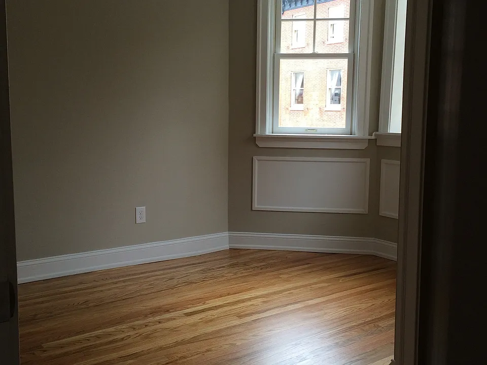 Bed room
