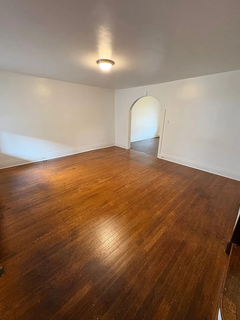 3-Bedroom Home in Harrisburg! — Photo 3