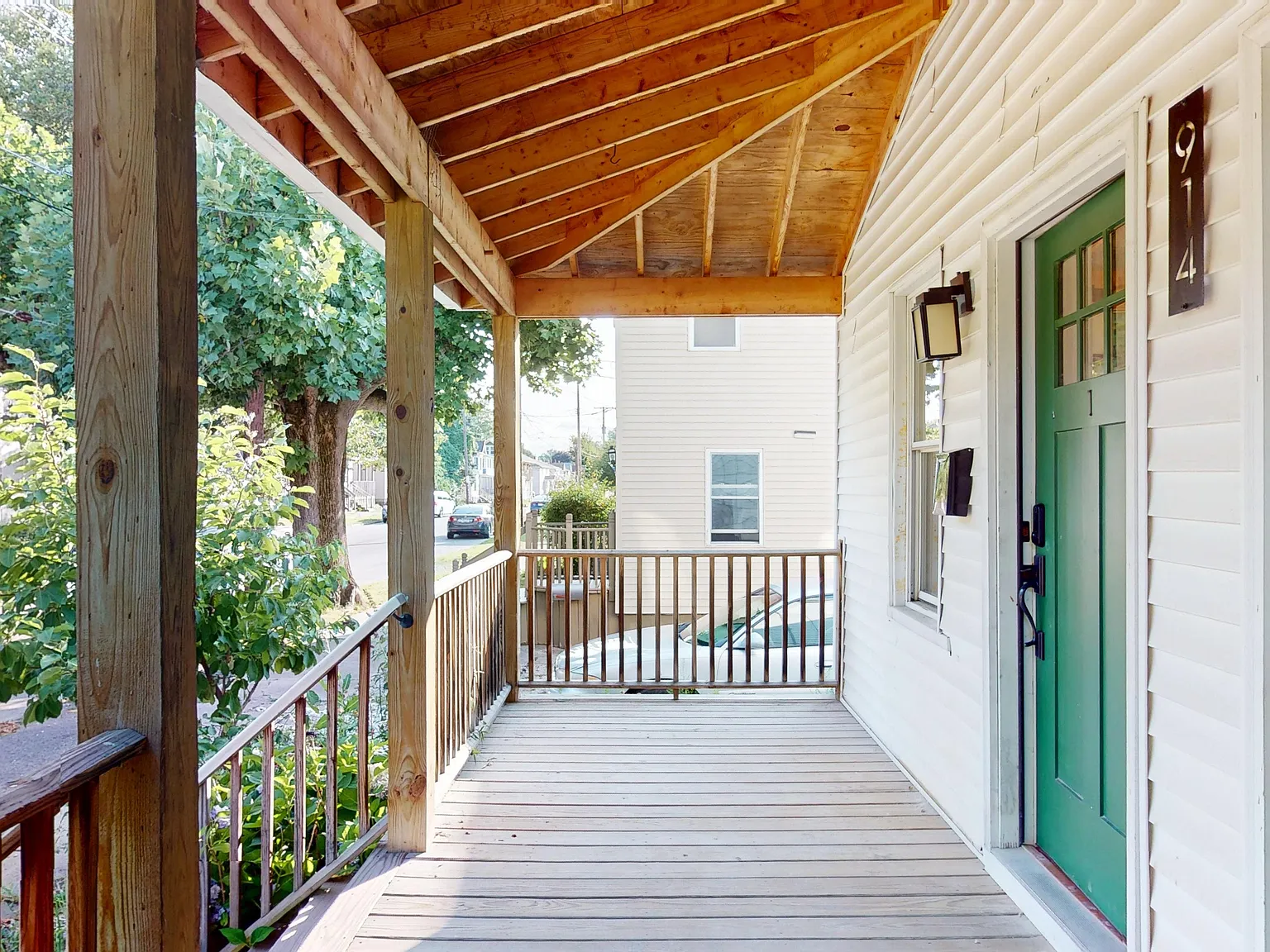2 bed, 1000 sqft, $1,445 — Photo 2