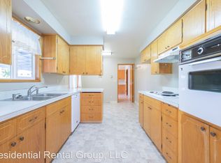 2903 B St, Forest Grove, OR 97116