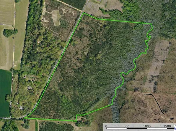 Wilder Rd E, Bennettsville, SC 29512