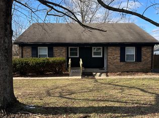 3195 Yellowstone Pkwy, Lexington, KY 40517