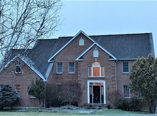 15 Brenner Ridge Rd, Pleasant Valley, NY 12569