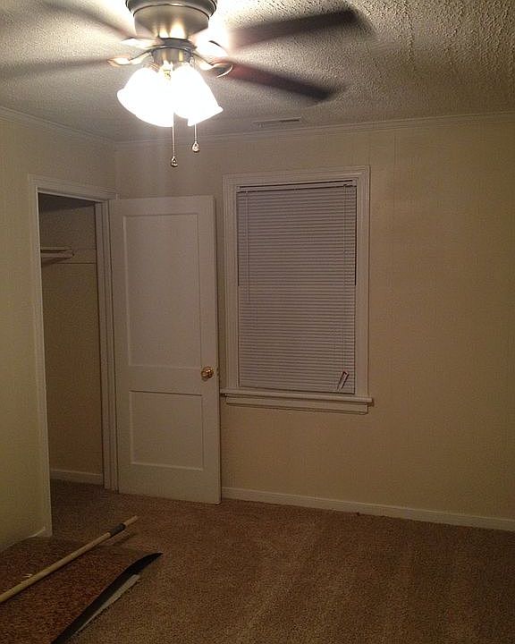 1st image of 1120 E 15th St