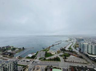 39 Mary St #1610, Barrie, ON L4N 1S9