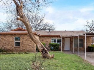 3864 Castle Hills Dr, Dallas, TX