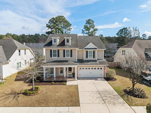 220 Devonshire Dr, Moncks Corner, SC 29461