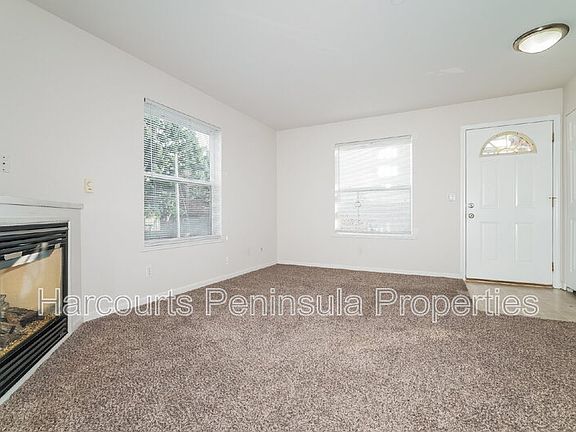 4th image of 111 N Rainier Ave APT 3