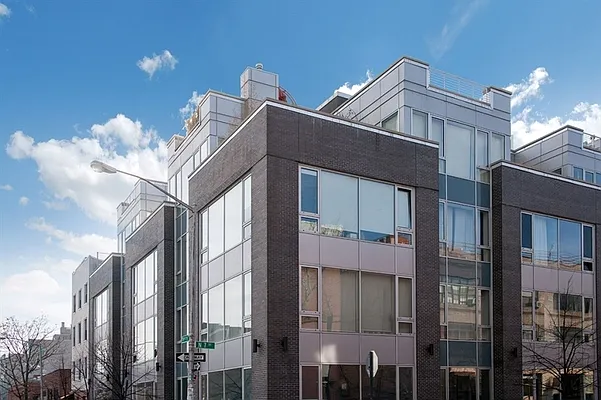 Sold by Citi Habitats | media 11