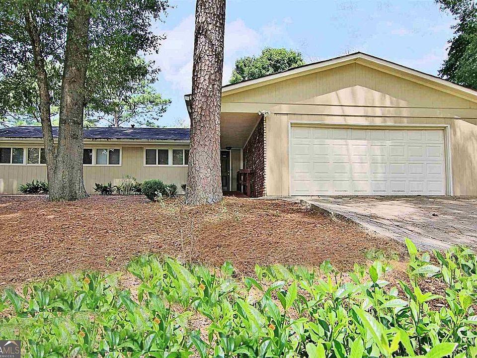 1st image of 118 Scatterfoot Dr