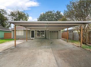 6523 Underhill St, Houston, TX 77092