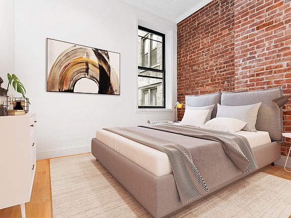 3rd image of 125 E 88th St APT 5A