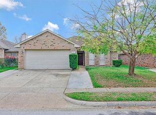 8540 Mystic Trl, Fort Worth, TX 76118