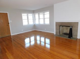 2550 Ridgeway Ave, Evanston, IL 60201