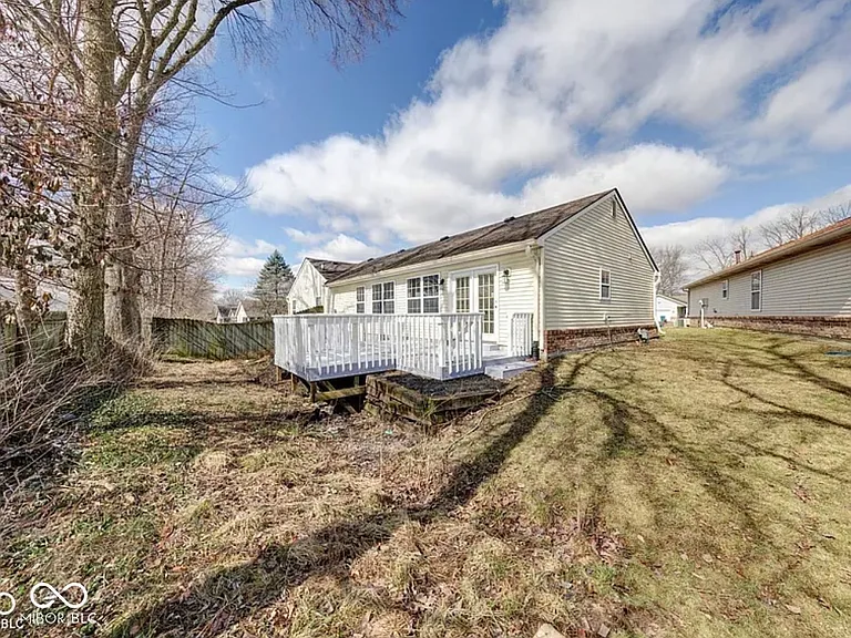 7621 Orchard Village Dr — Photo 18