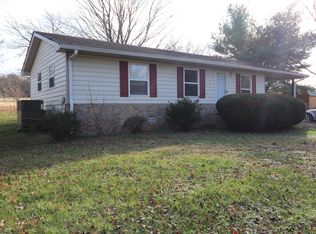 730 Middle Fork Rd, Hartsville, TN 37074