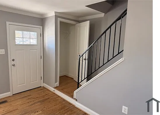 9670 Baron Pl — Photo 6