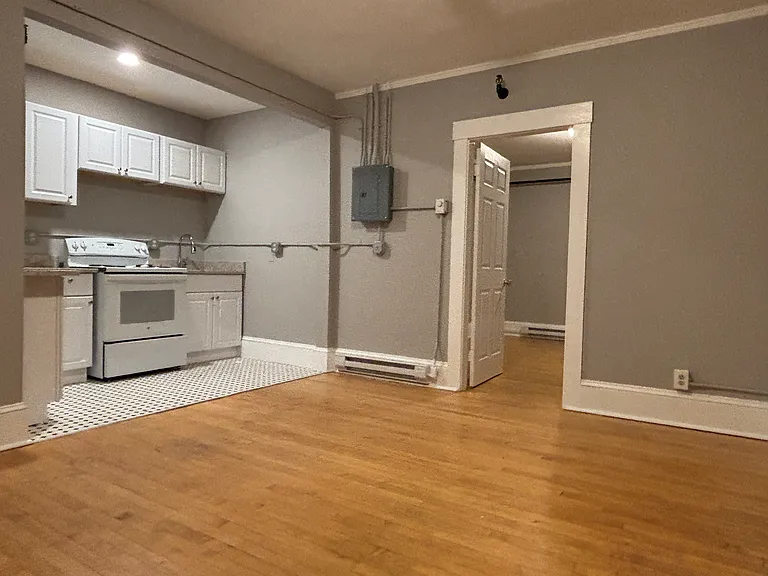 19-25 West St #301 — Photo 1