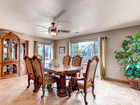 3rd image of 2619 Joann Dr
