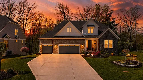 233 Lake Balaton Dr Photo 1