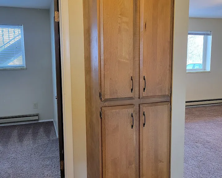 164 Highland Blvd — Photo 8
