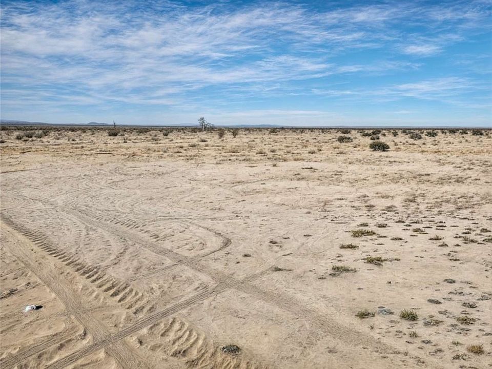 1st image of 777 Topaz Rd