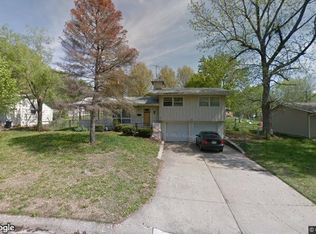 206 W Sunrise Dr, Belton, MO 64012