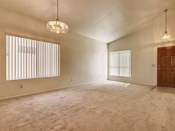 3rd image of 18380 N Coyote Lakes Pkwy