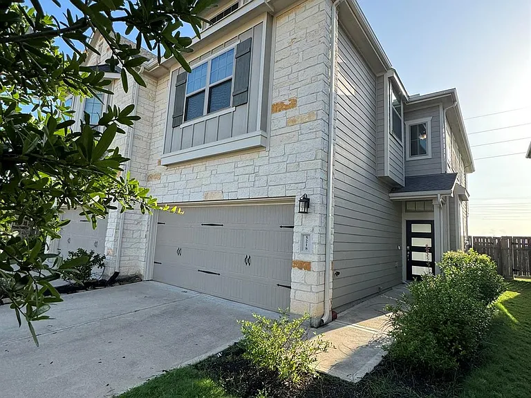 5218 Prairie Terrace Ln — Photo 3
