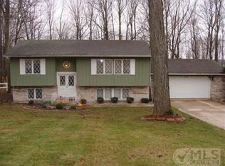 20565 Walnut Dr, Reed City, MI 49677