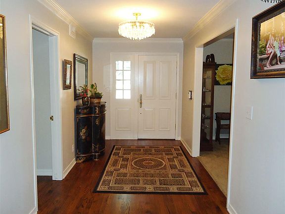 2nd image of 3711 Cedar Elm Ln