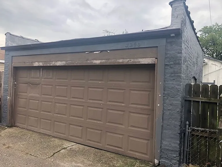 3240 W 64th Pl — Photo 31