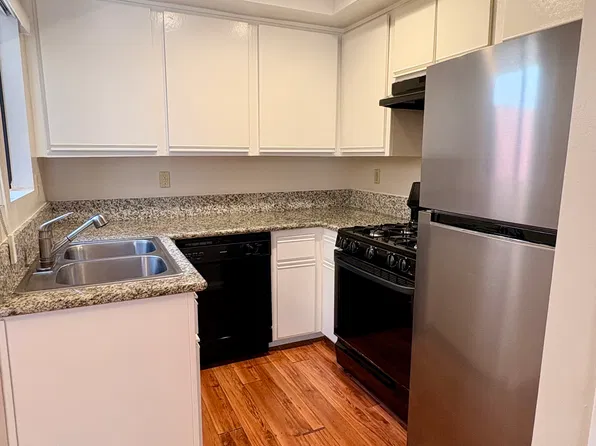1206 Viola Ave, 1206 Viola Ave APT 7, Glendale, CA 91202