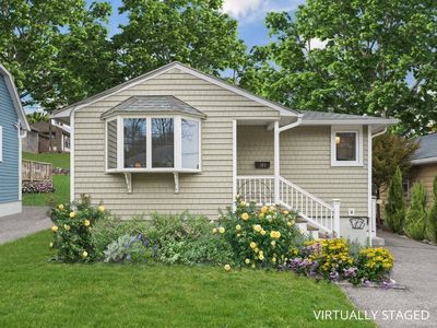 103 Lake St, Waltham, MA, 02451