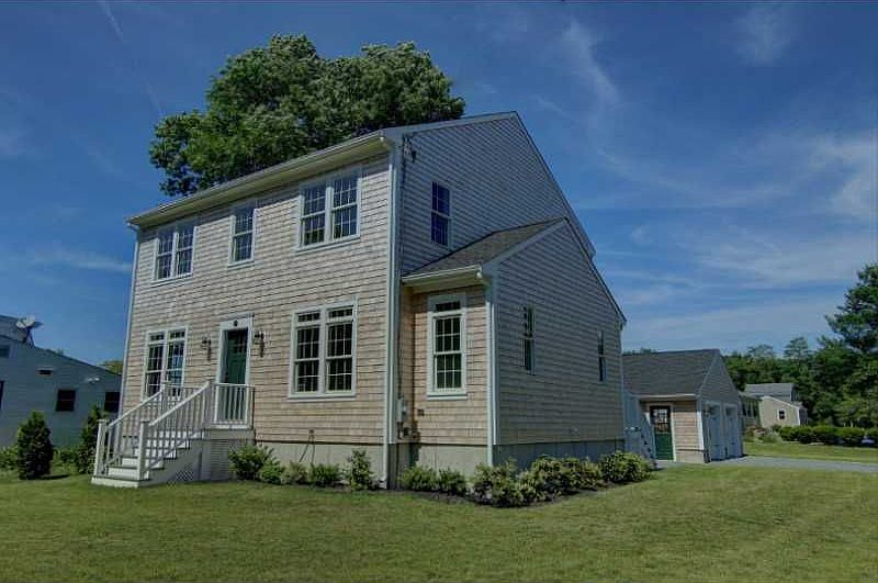 552 Middle Hwy, Barrington, RI 02806 Zillow