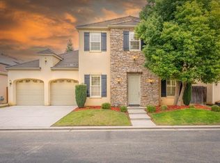 1747 N Hughes Ave, Clovis, CA 93619