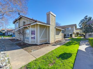 5732 Engle Rd APT 2, Carmichael, CA 95608