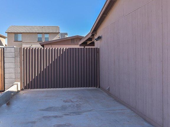 3rd image of 7120 W Montebello Ave