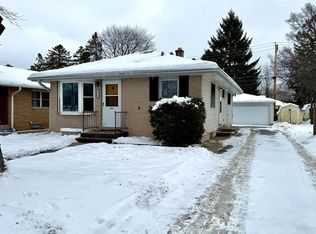 6560 North 60th STREET, Milwaukee, WI 53223