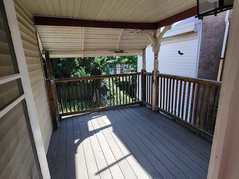 4034 Locust St — Photo 11