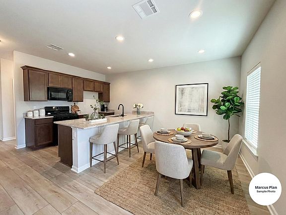 3rd image of 5329 Kramer Ct