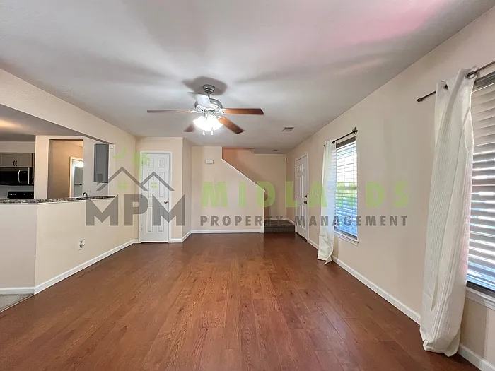 168 Springway Dr — Photo 44