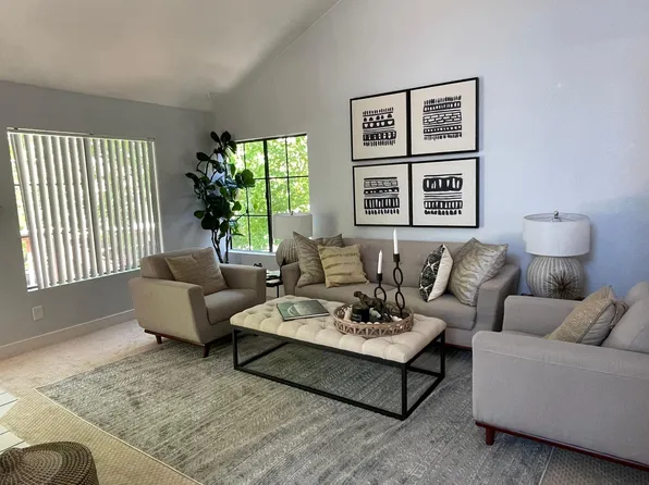 4049 Carmel View Rd, San Diego, CA 92130