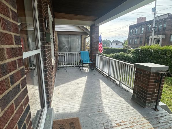 240 Ridgewood Ave