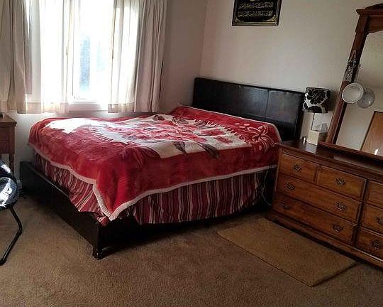 4th image of 431 Emerald St #24