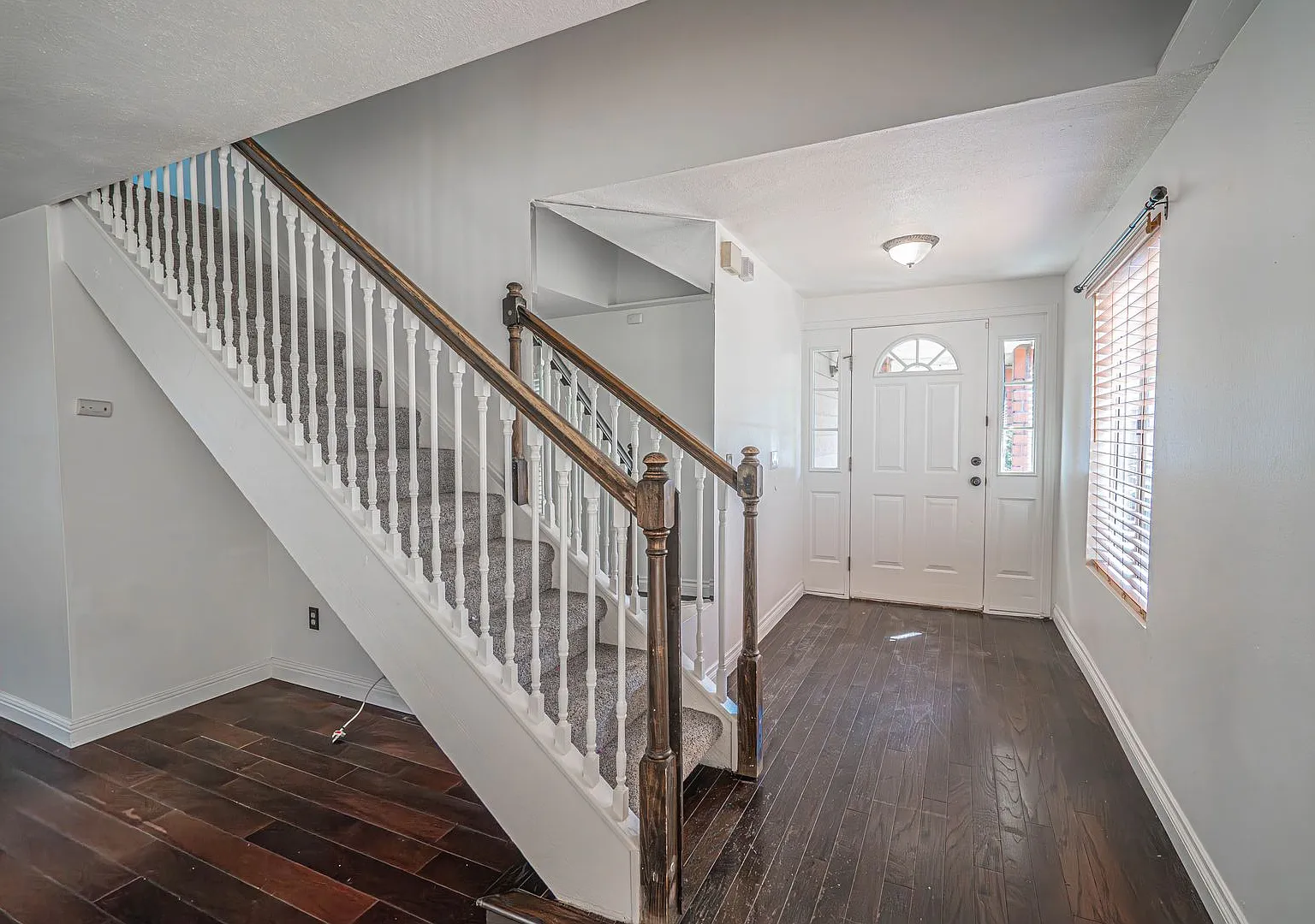 Coming Soon! Pacific Grove Home For Rent In Canyon Country! — Photo 3