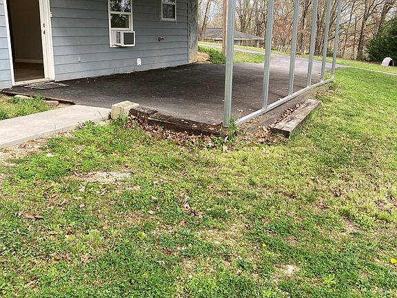 2nd image of 826 Terrace St #A