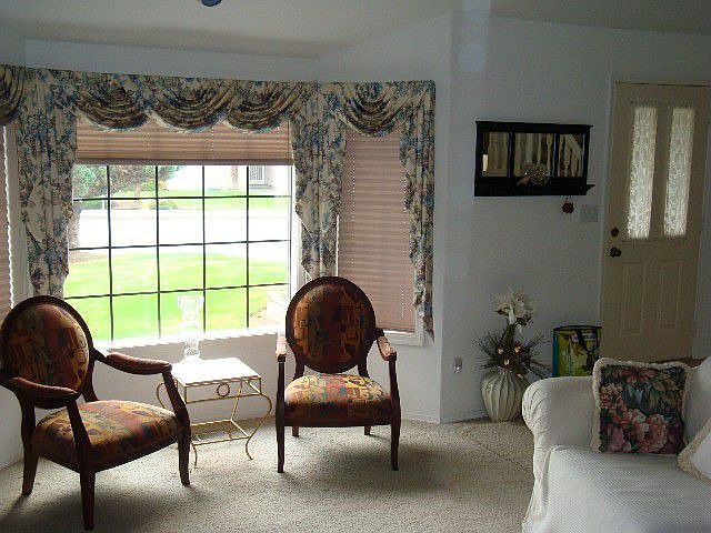 2nd image of 620 NE 157th Ave
