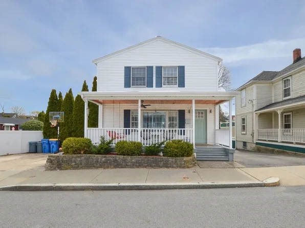 105 Almont St, Winthrop, MA 02152